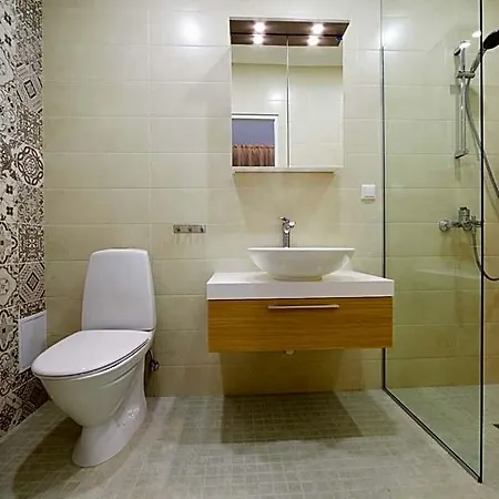 Rohuaia 3*
